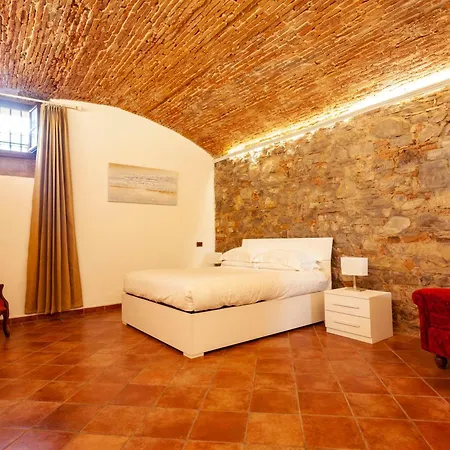 ゲストハウス Royal フィレンツェ